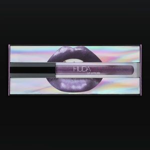 Huda beauty liquid lipstick